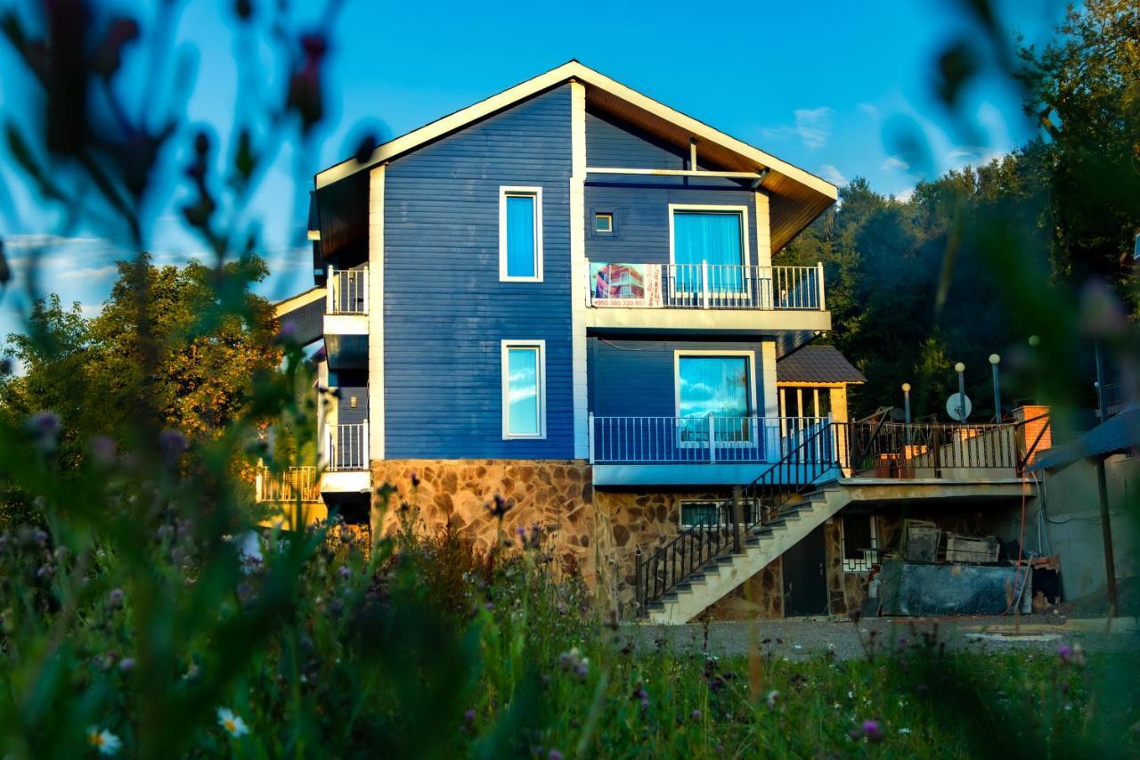 Hotel Blue Heaven Bakuriani Exterior foto